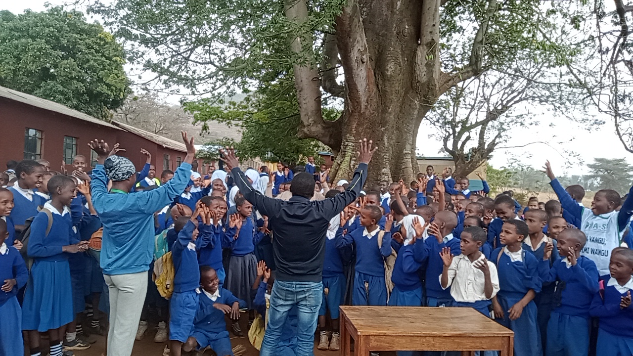 THA SF Team teach  Pupils on the Negative effects of Drug abuse and Alcohol